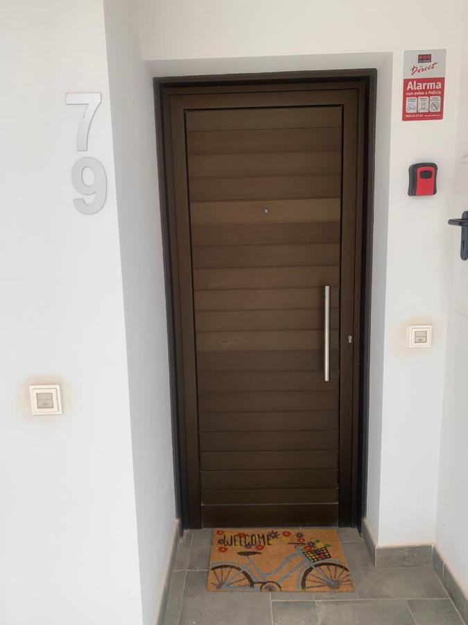 Sunny Luxury Apartment With Two Great Sunny - Level Terraces, Two Swimming Pools, In A New Complex Pueblo Majorero, Close To Fuerteventura Golf Club, Next To The Beach , Atlantico Shopping Mall And Casino In Caleta De Fuste Eksteriør billede