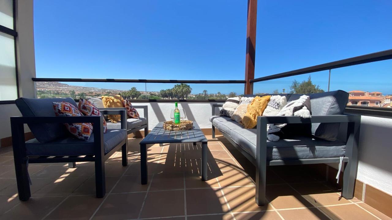 Sunny Luxury Apartment With Two Great Sunny - Level Terraces, Two Swimming Pools, In A New Complex Pueblo Majorero, Close To Fuerteventura Golf Club, Next To The Beach , Atlantico Shopping Mall And Casino In Caleta De Fuste Eksteriør billede