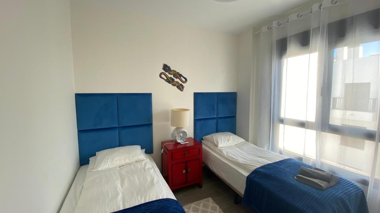 Sunny Luxury Apartment With Two Great Sunny - Level Terraces, Two Swimming Pools, In A New Complex Pueblo Majorero, Close To Fuerteventura Golf Club, Next To The Beach , Atlantico Shopping Mall And Casino In Caleta De Fuste Eksteriør billede